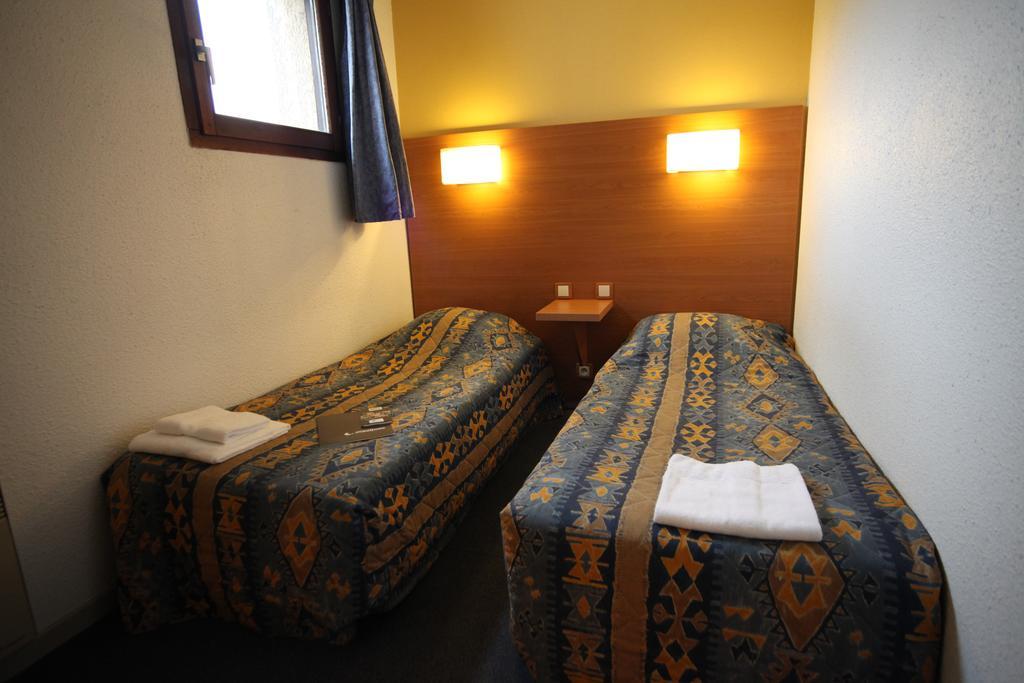 Brit Hotel L'Eclipse Nancy Heillecourt Ruang foto